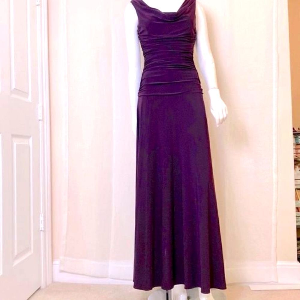 Long Gown Purple Eggplant with ruched bodice A-line skirt NWOT Size 4/6